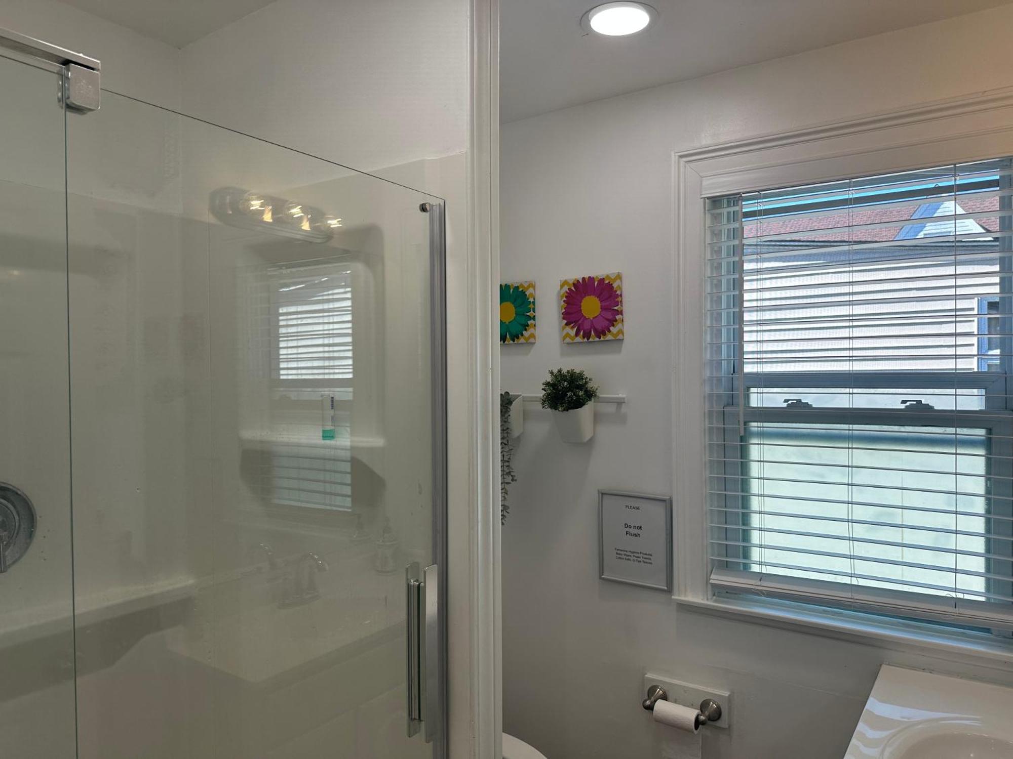 Cozy Private Bedrooms Kitchen Wifi Englewood Bagian luar foto